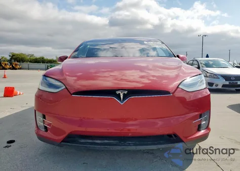 2016 Tesla Model X из США, поврежденный, VIN 5YJXCBE40GF001352